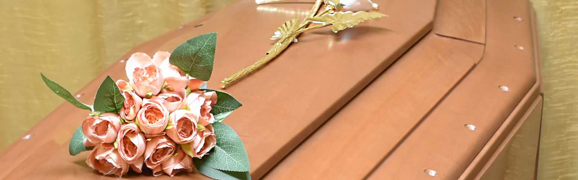 Fiori per decorazione cofani funebri